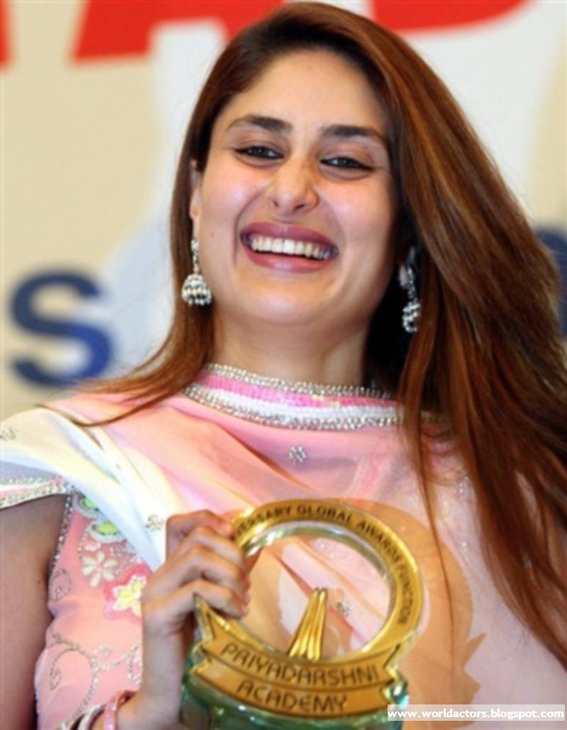 kareena kapoor cute naked pics free fat asian porn